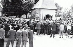 Vysvěcení kaple v roce 1949